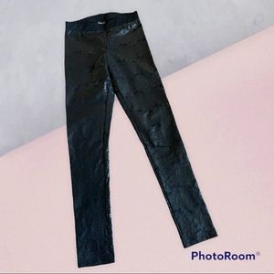 BEBE size small black leggings